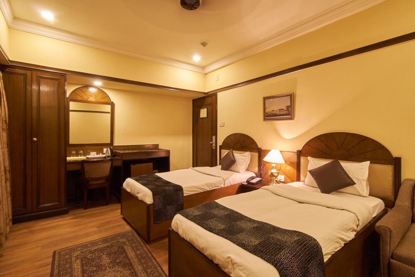 Lytton Hotel Kolkata Ngoại thất bức ảnh